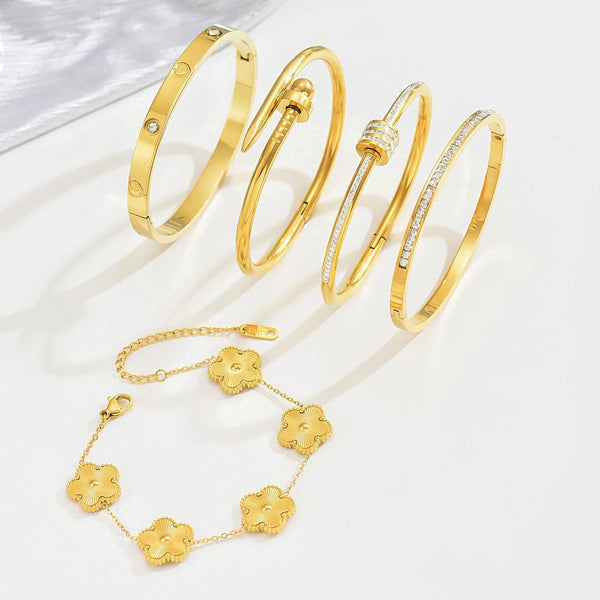 Lucky Clover Gold Bracelet