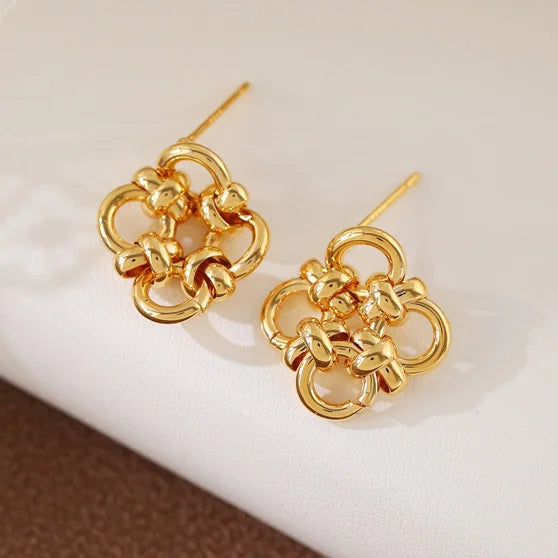 Elegant Gold Knot Earrings